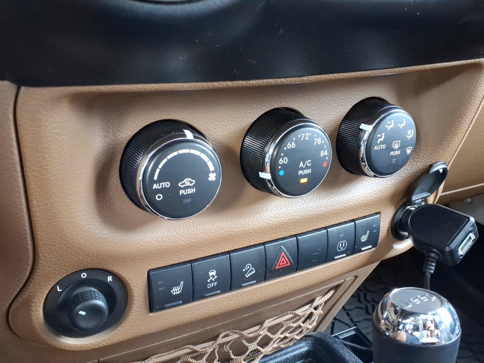 2013 Jeep Wrangler Sahara