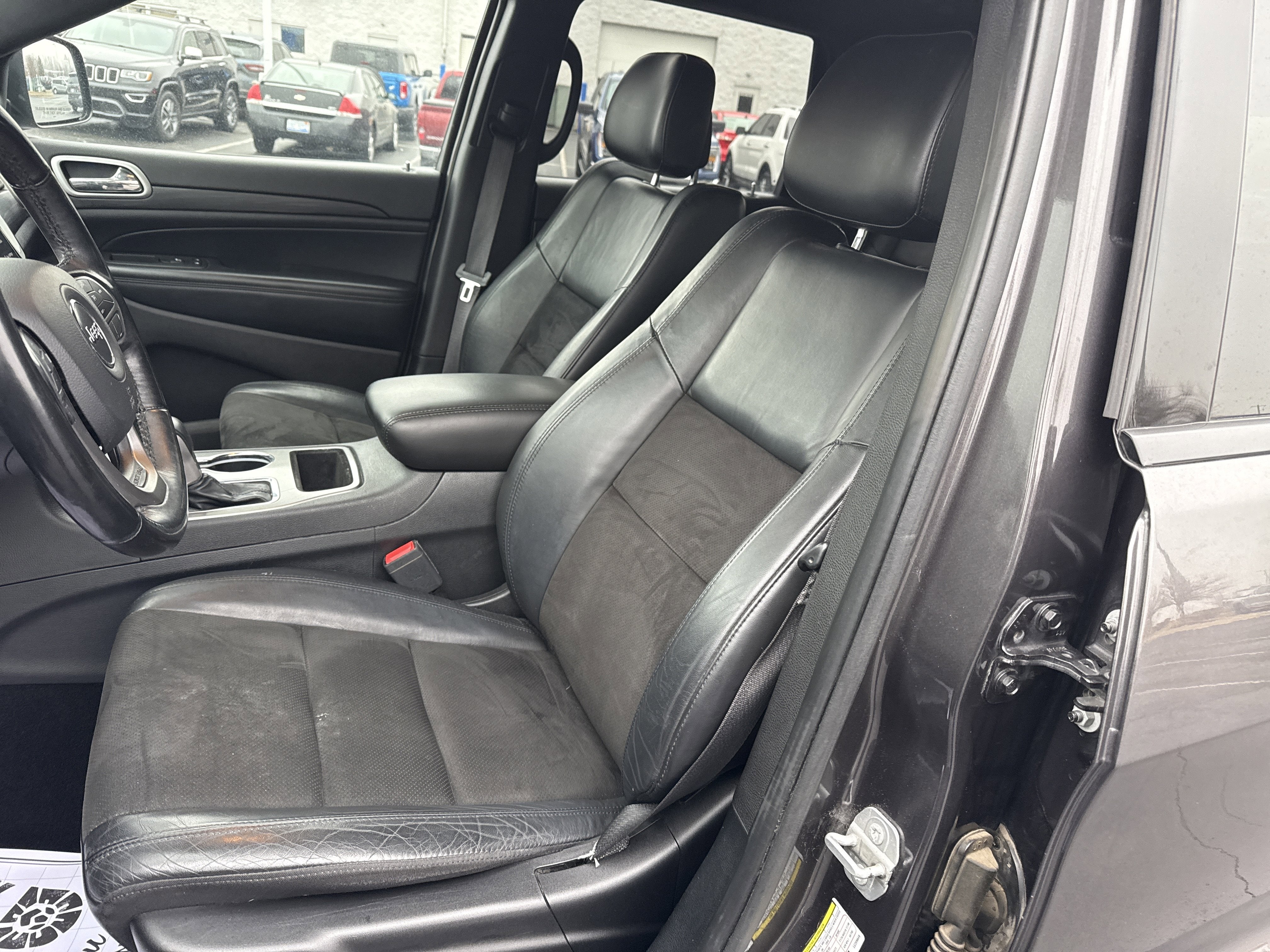 2020 Jeep Grand Cherokee Altitude