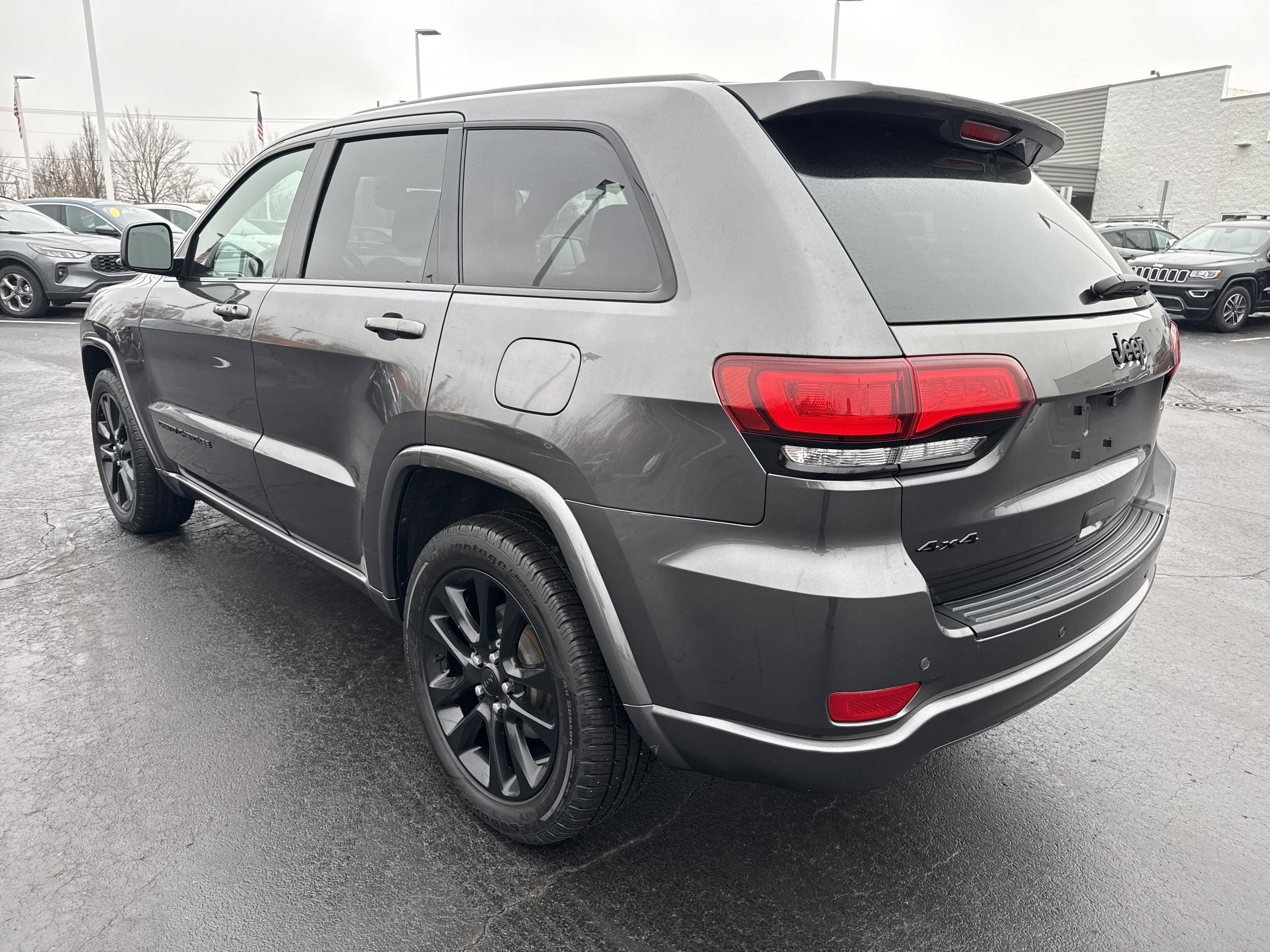 2020 Jeep Grand Cherokee Altitude