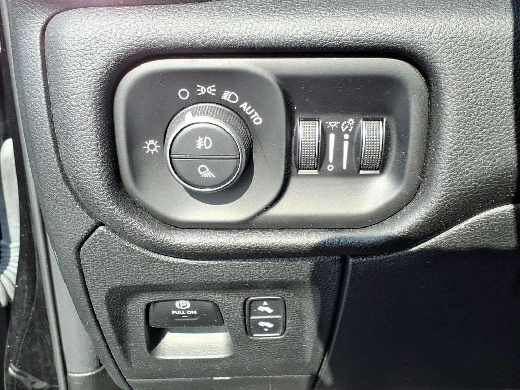 2024 RAM 1500 Laramie