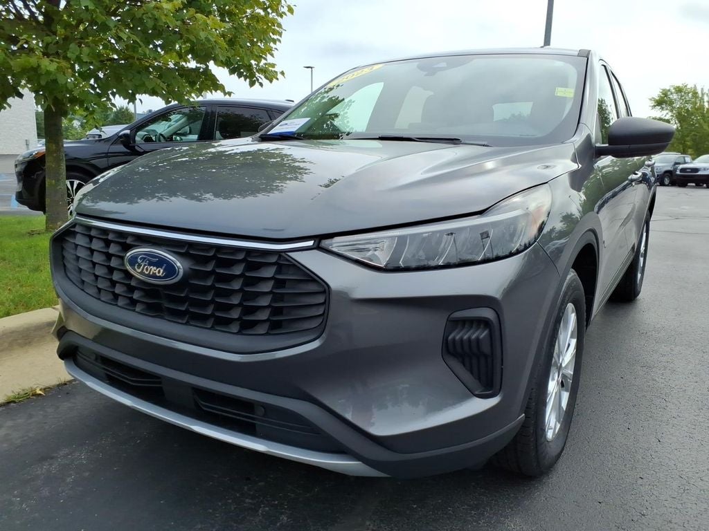 2023 Ford Escape