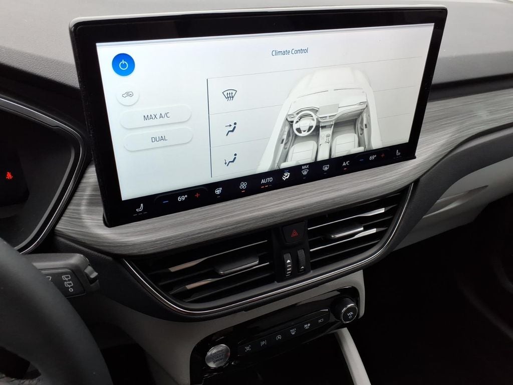 2024 Ford Escape Platinum