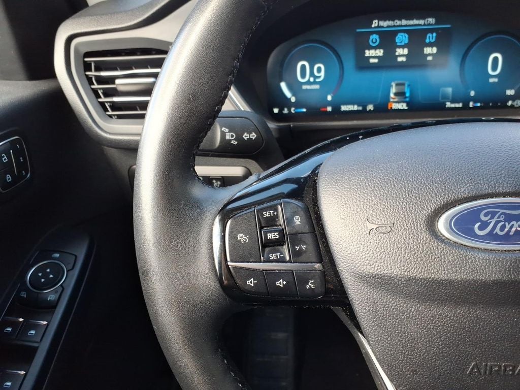 2025 Ford Escape Platinum