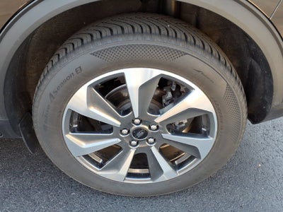 2025 Ford Escape Platinum