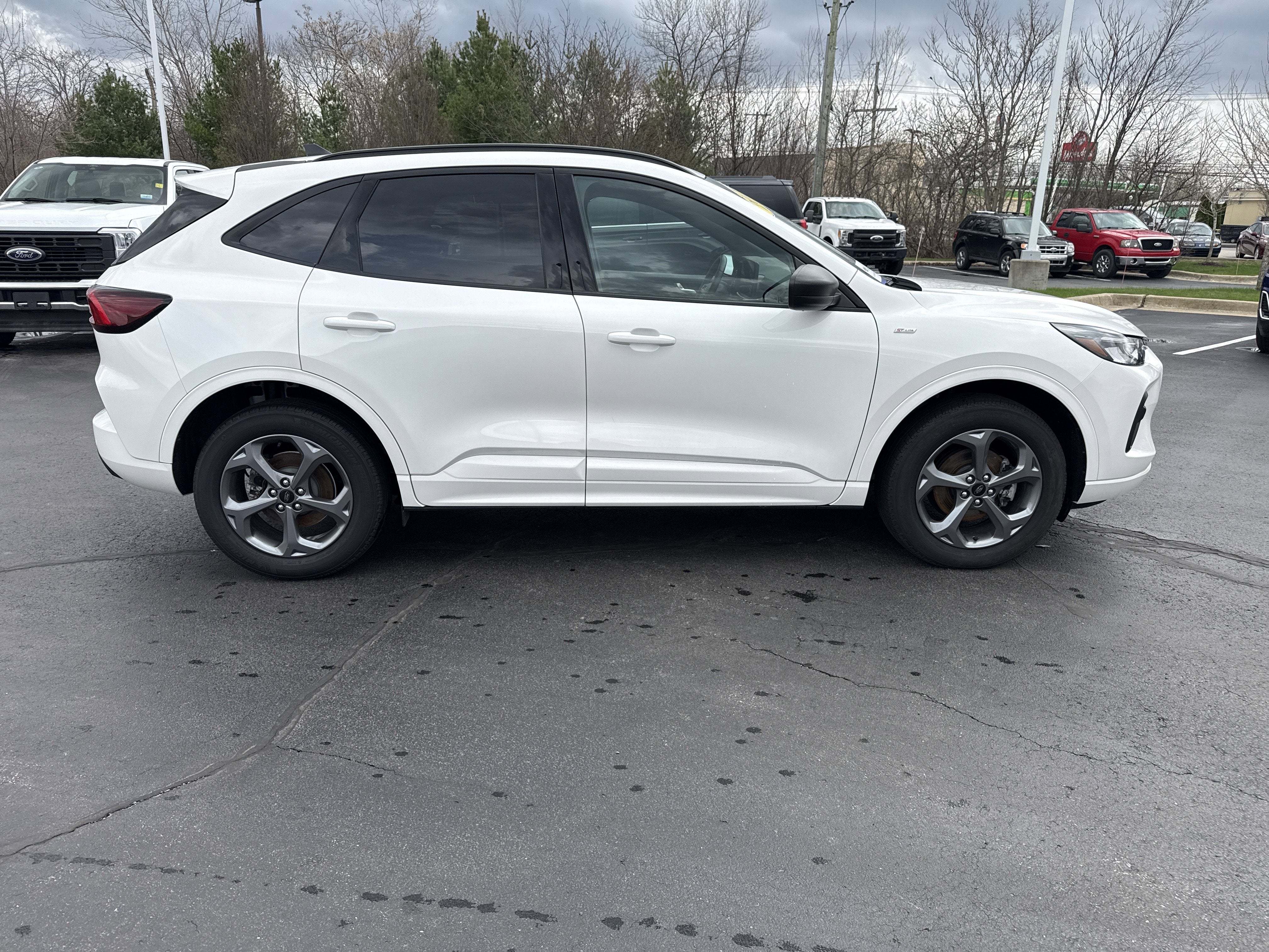 2024 Ford Escape ST-Line