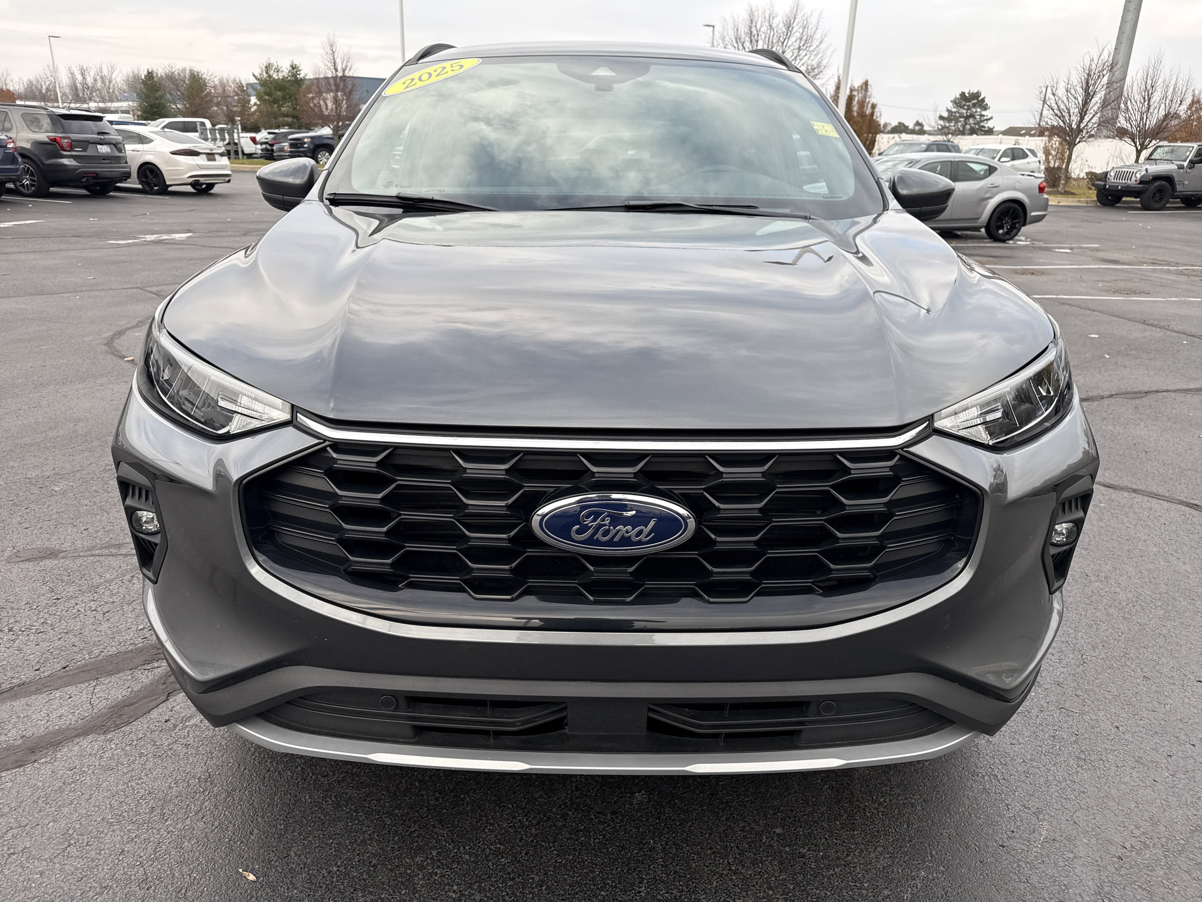 2025 Ford Escape ST-Line Select