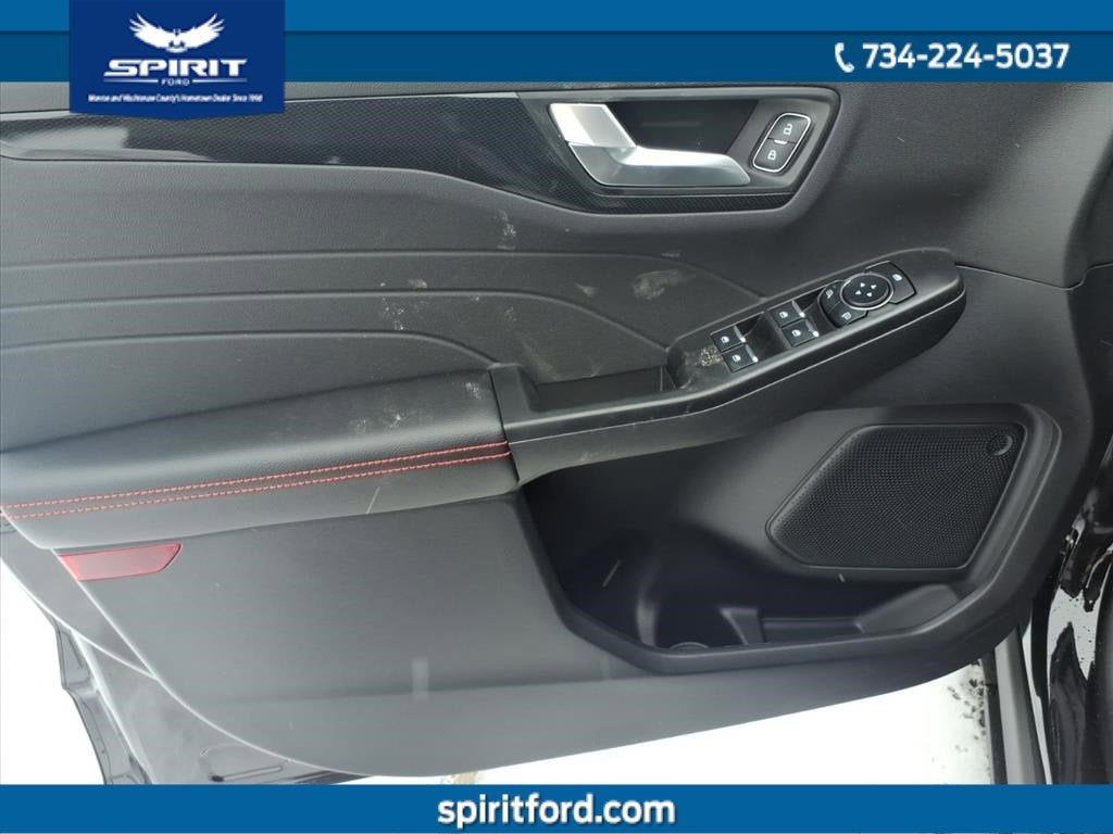 2026 Ford Escape ST-Line Select