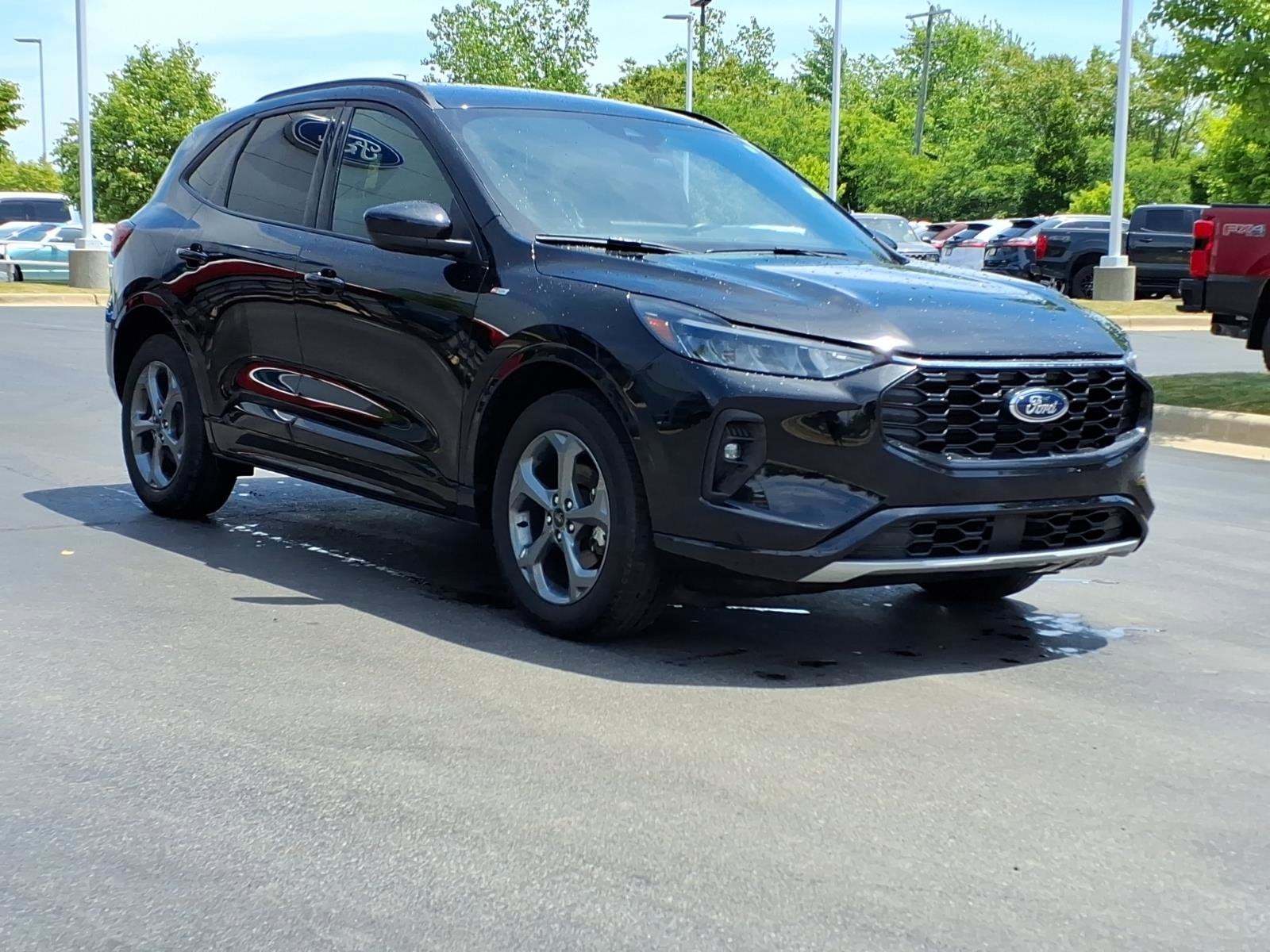 2023 Ford Escape ST-Line Select