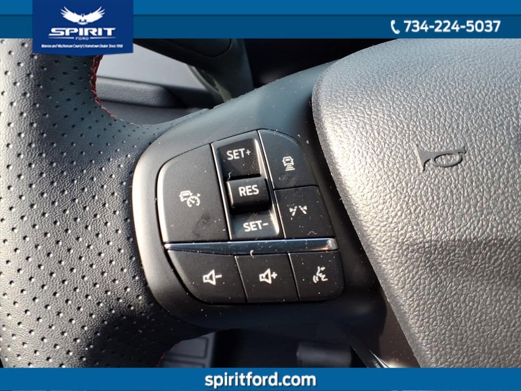 2026 Ford Escape ST-Line Elite