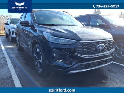 2026 Ford Escape ST-Line Elite