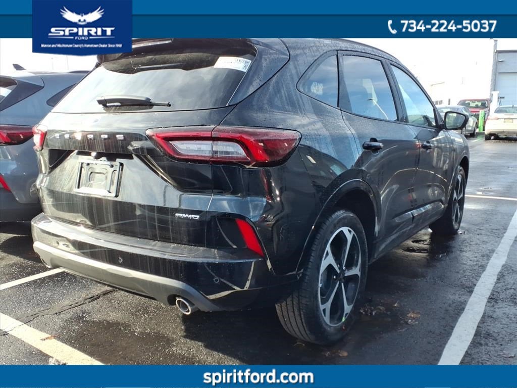 2026 Ford Escape ST-Line Elite