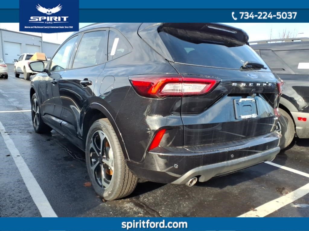 2026 Ford Escape ST-Line Elite