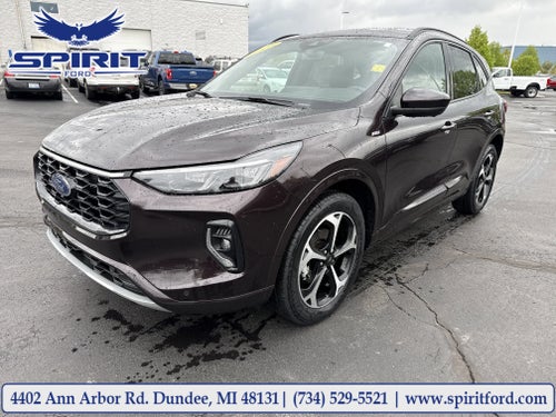 2023 Ford Escape ST-Line Elite