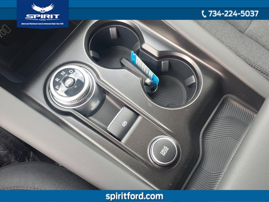 2026 Ford Explorer Active with 200A Pkg