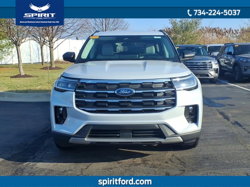 2026 Ford Explorer Active with 200A Pkg