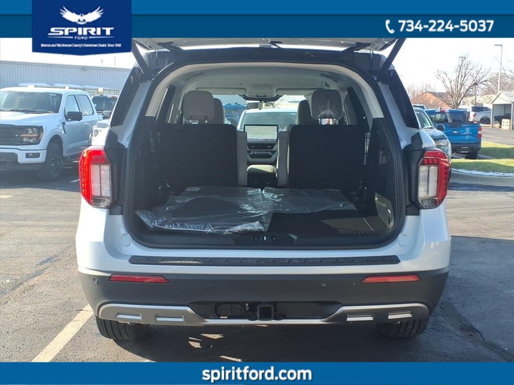 2026 Ford Explorer Active with 200A Pkg