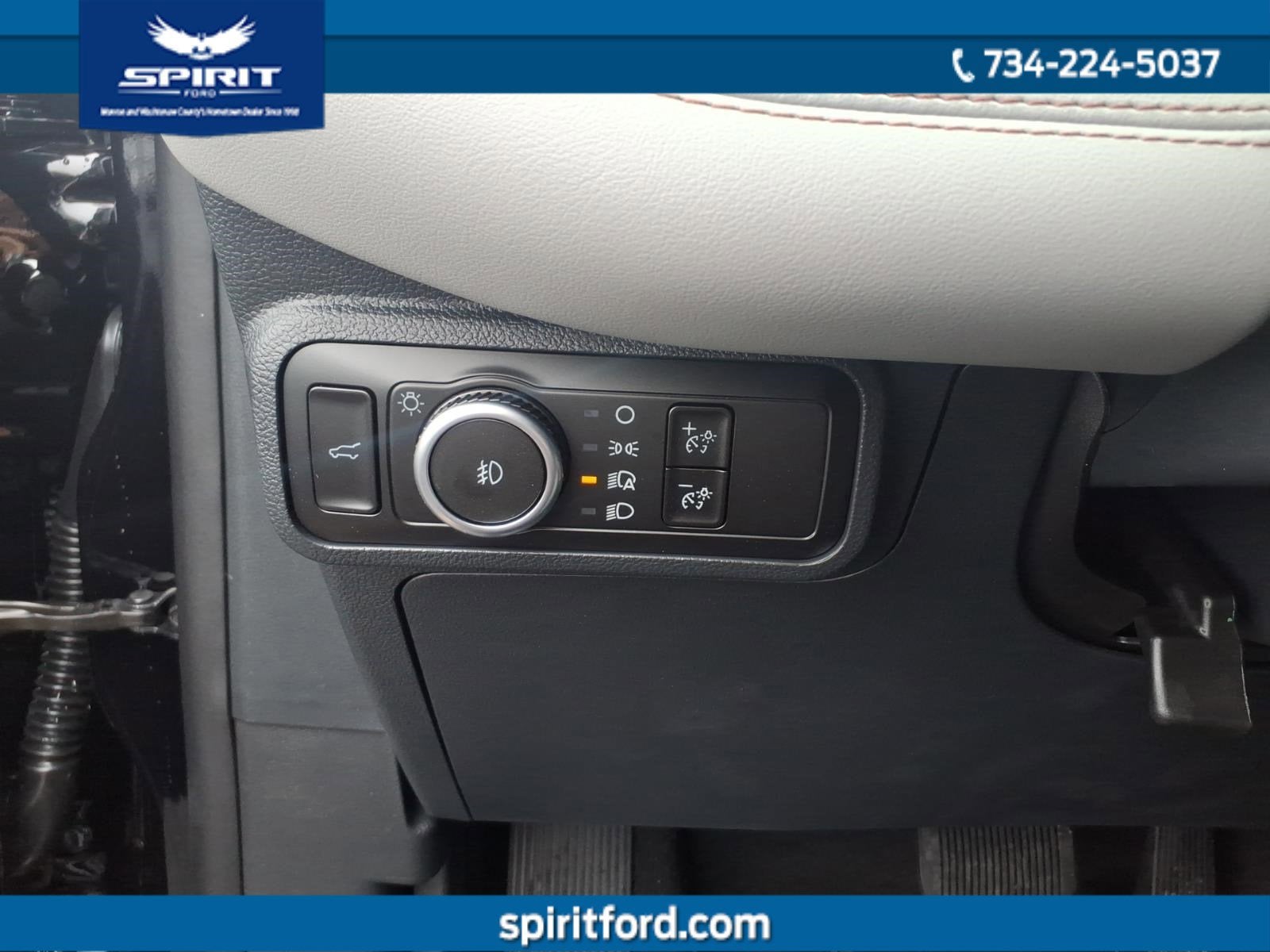 2026 Ford Explorer Active with 200A Pkg