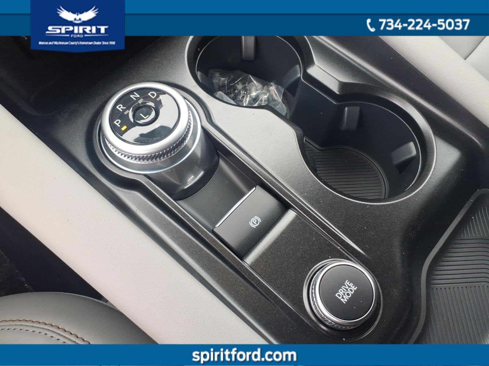 2026 Ford Explorer Active with 200A Pkg