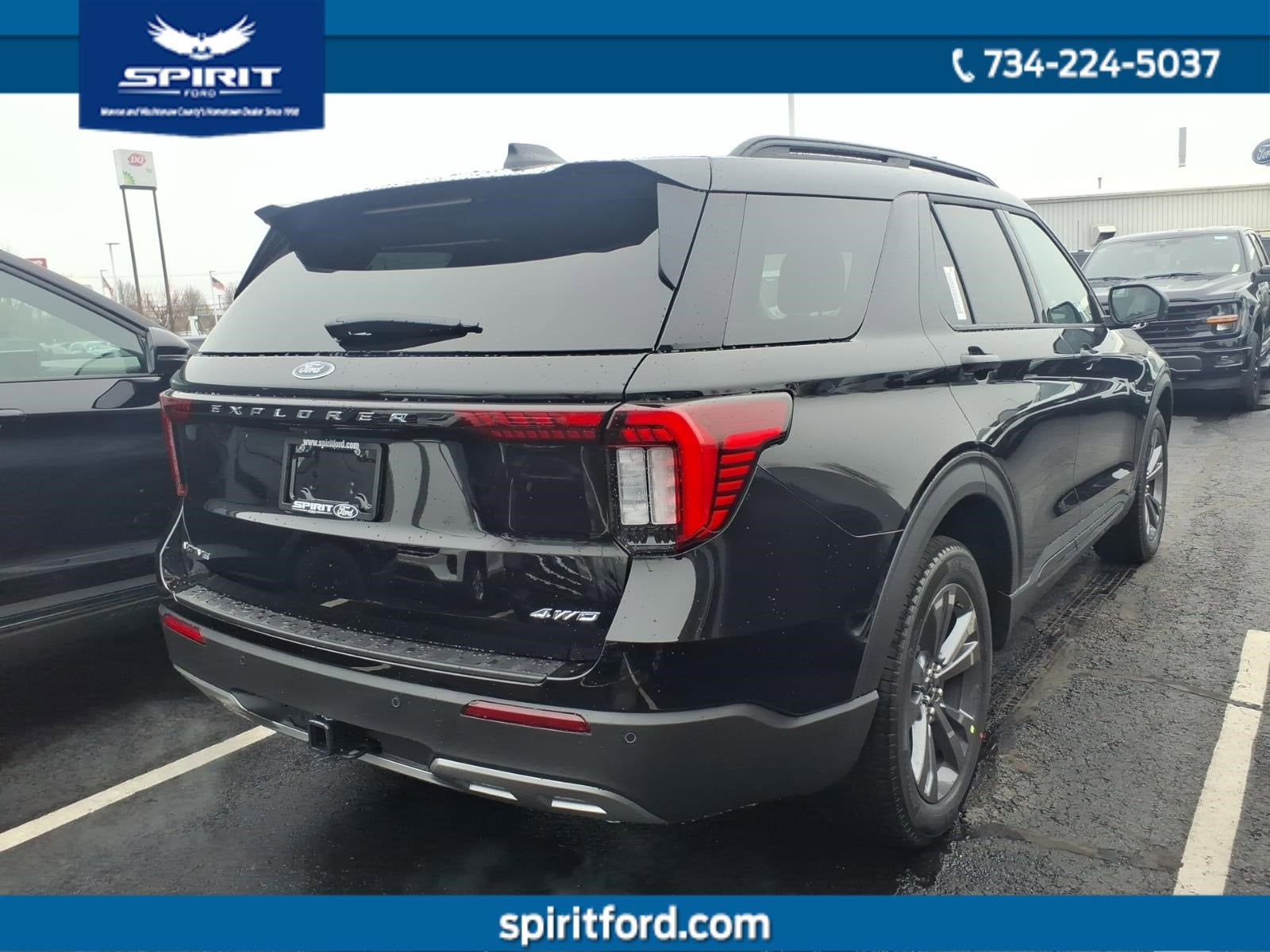 2026 Ford Explorer Active with 200A Pkg