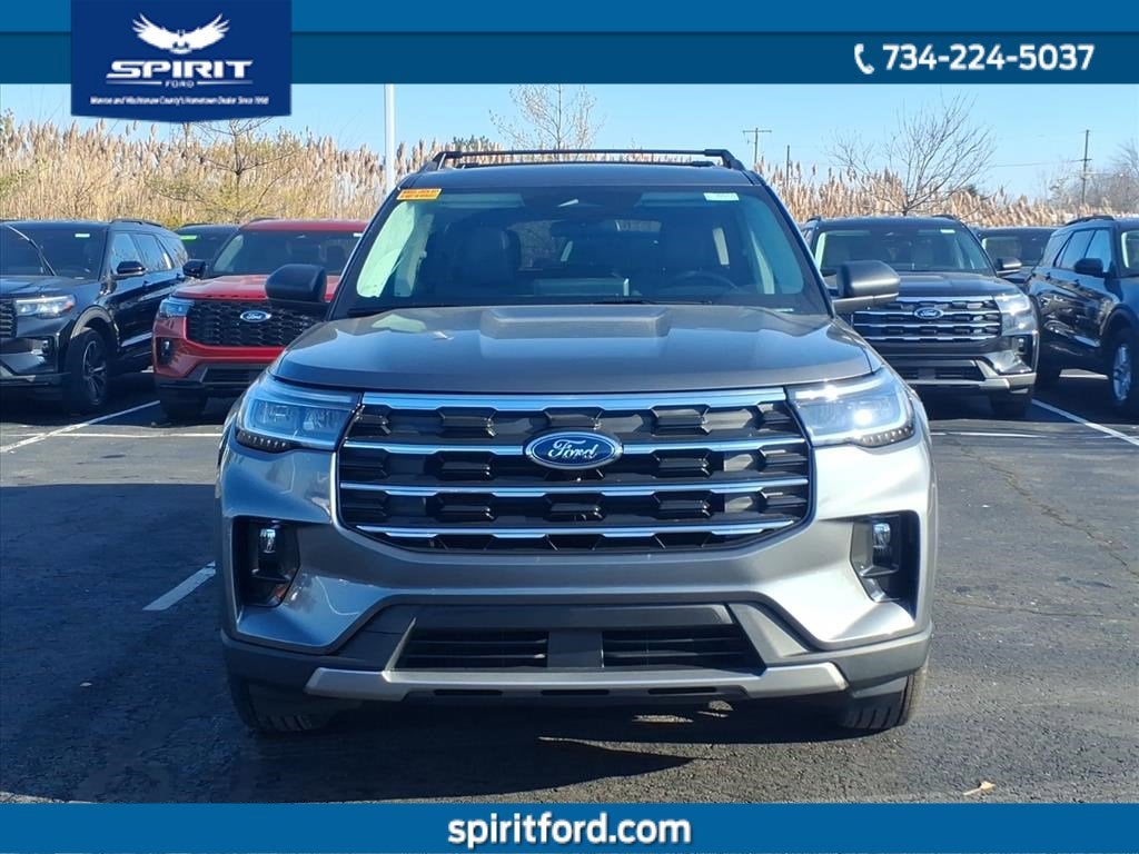 2026 Ford Explorer Active with 200A Pkg