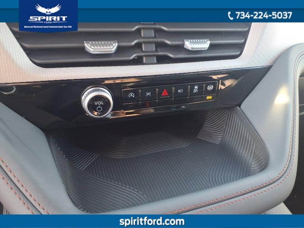 2026 Ford Explorer Active with 200A Pkg