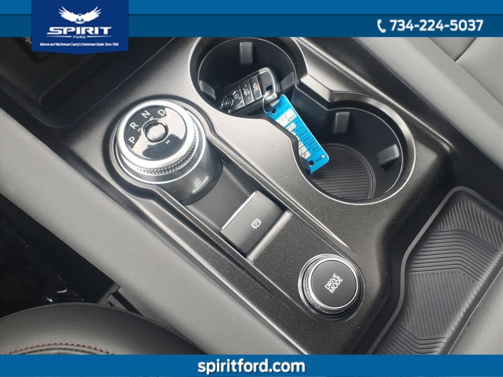 2026 Ford Explorer Active with 200A Pkg