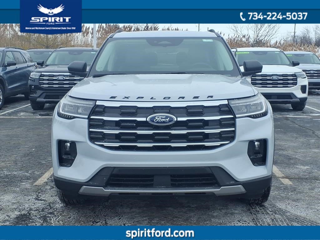 2026 Ford Explorer Active with 200A Pkg