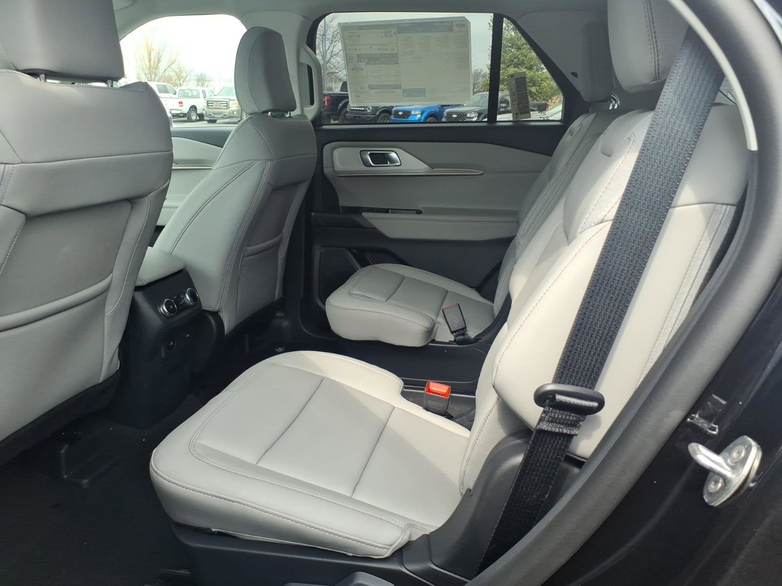 2026 Ford Explorer Active with 200A Pkg