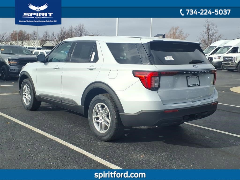 2026 Ford Explorer Active with 100A Pkg