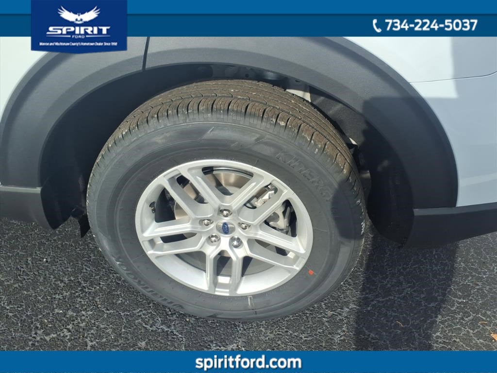 2026 Ford Explorer Active with 100A Pkg