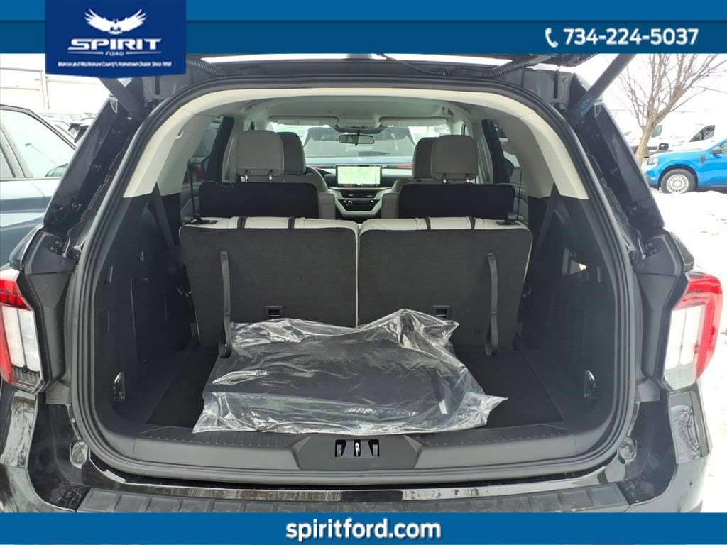 2026 Ford Explorer Active with 200A Pkg