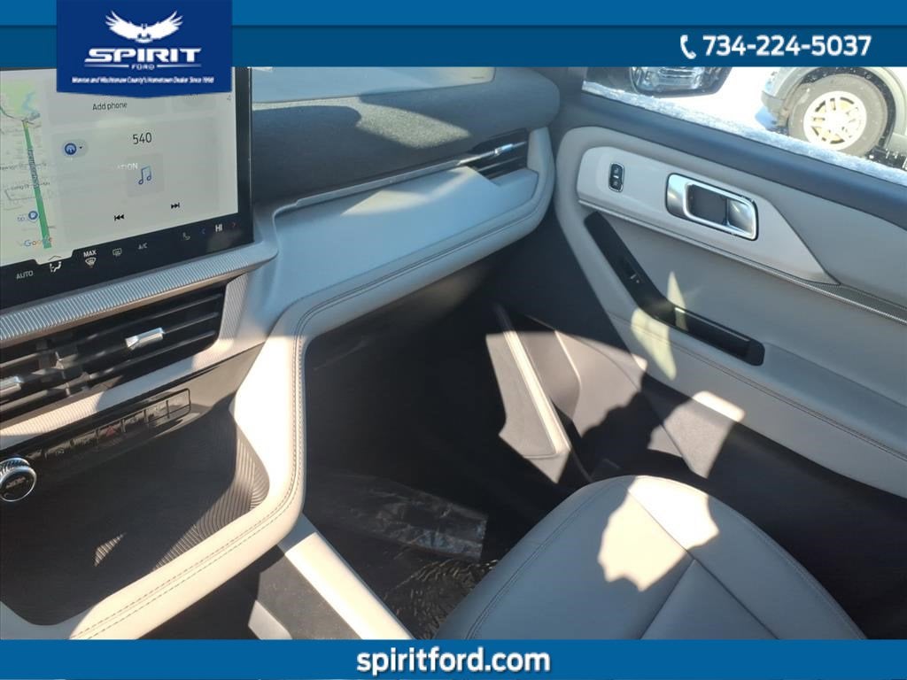 2026 Ford Explorer Active with 200A Pkg