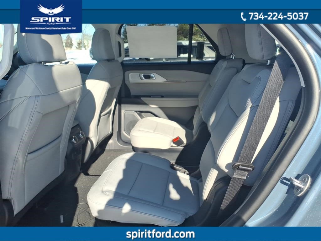 2026 Ford Explorer Active with 200A Pkg