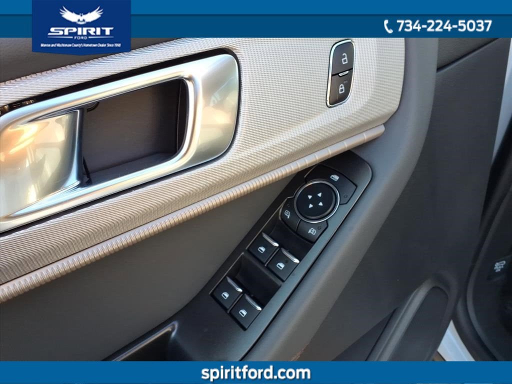 2026 Ford Explorer Active with 200A Pkg