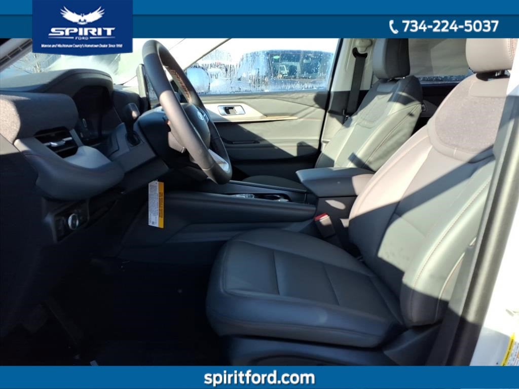 2026 Ford Explorer Active with 200A Pkg