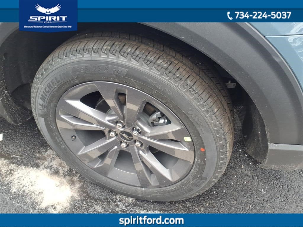 2026 Ford Explorer Active with 200A Pkg