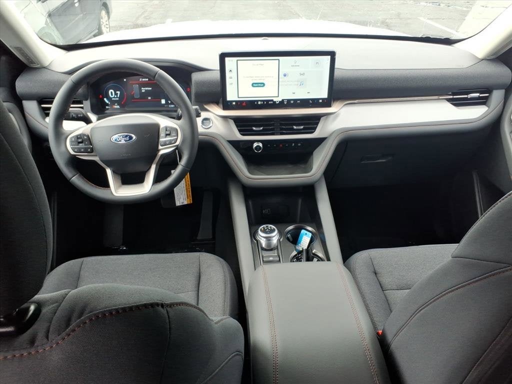 2026 Ford Explorer Active with 200A Pkg