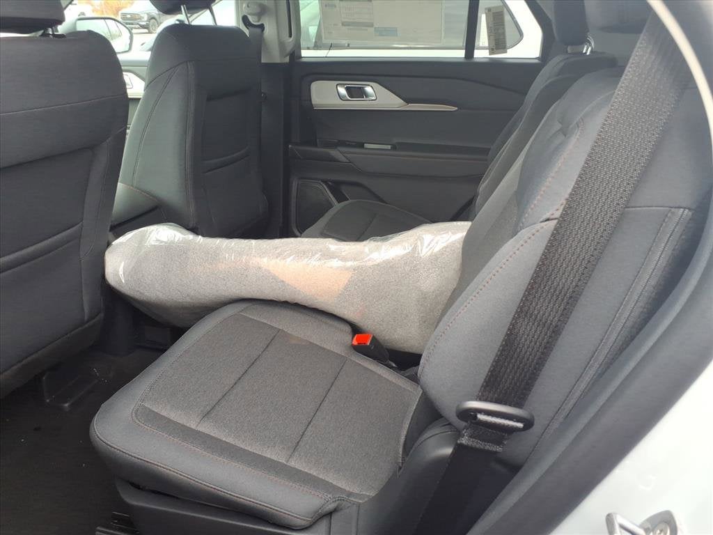 2026 Ford Explorer Active with 200A Pkg