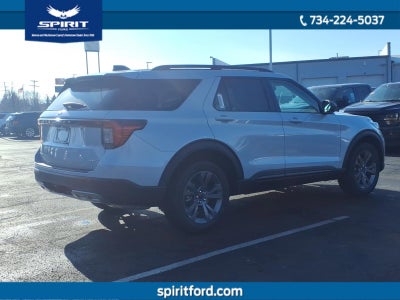 2026 Ford Explorer Active with 200A Pkg