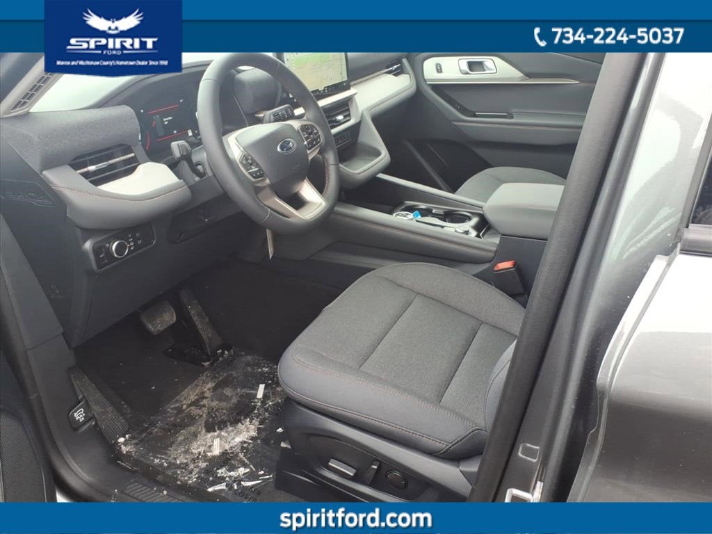 2026 Ford Explorer Active with 200A Pkg