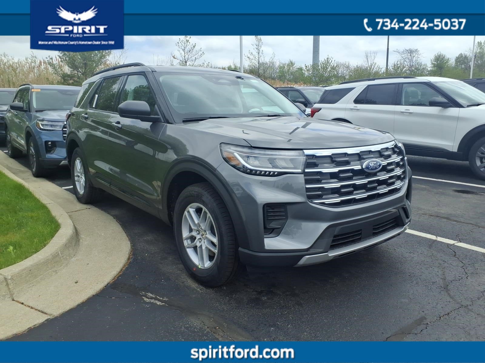 2026 Ford Explorer Active with 200A Pkg
