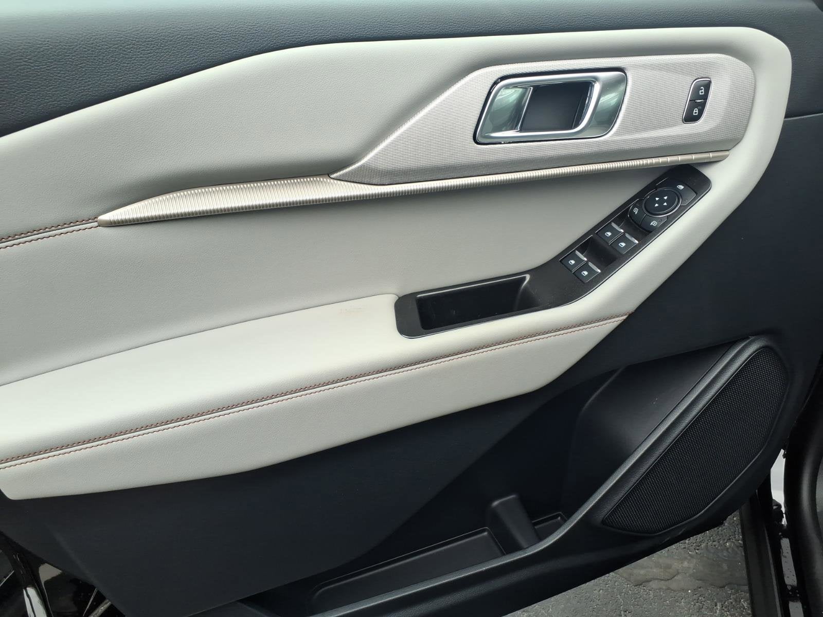 2026 Ford Explorer Active with 200A Pkg