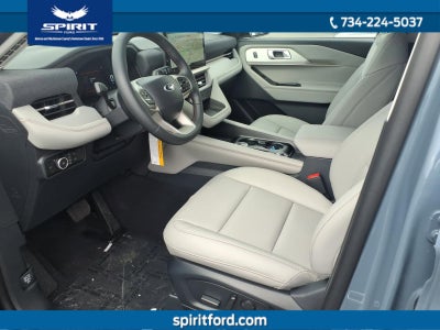 2026 Ford Explorer Active with 200A Pkg