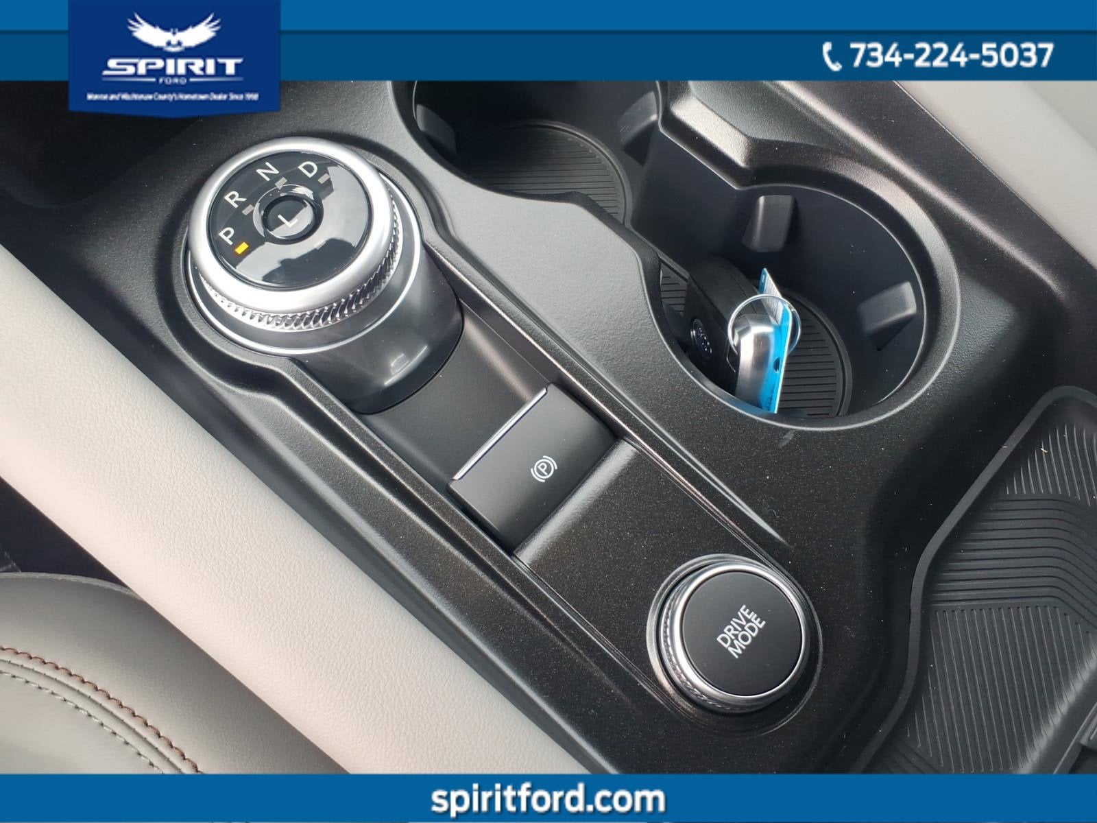 2026 Ford Explorer Active with 200A Pkg