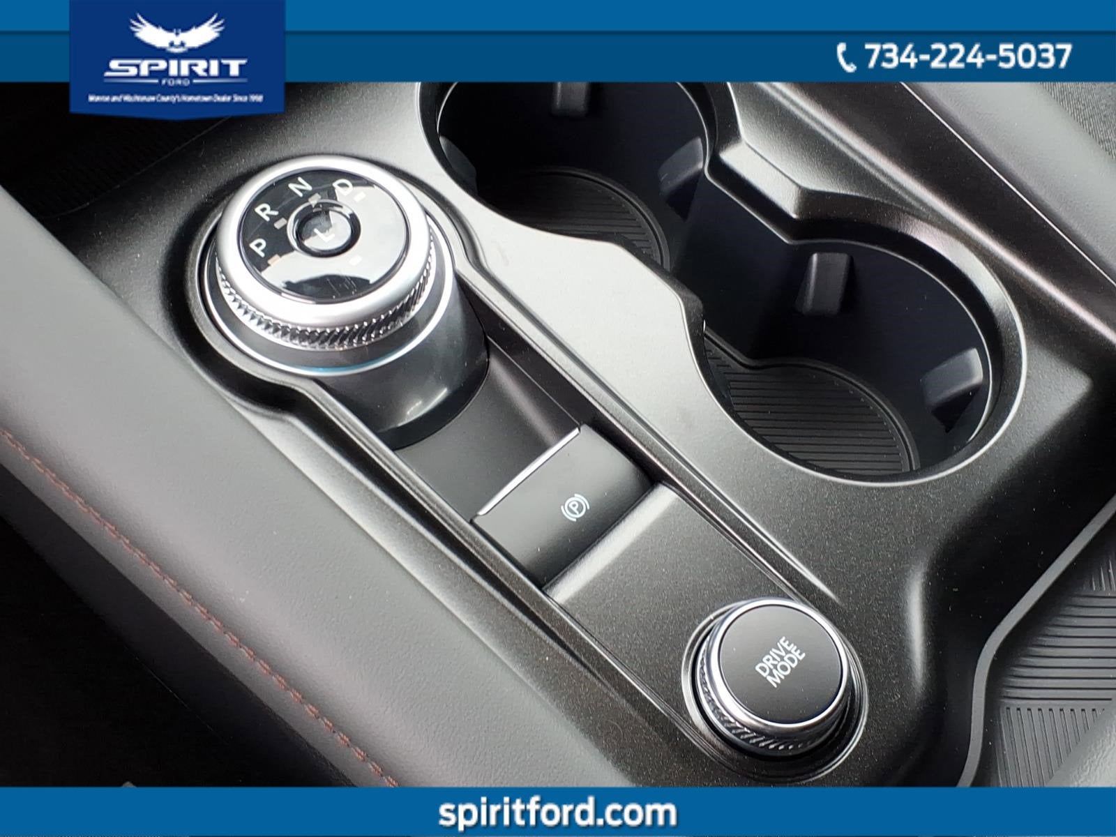 2026 Ford Explorer Active with 200A Pkg