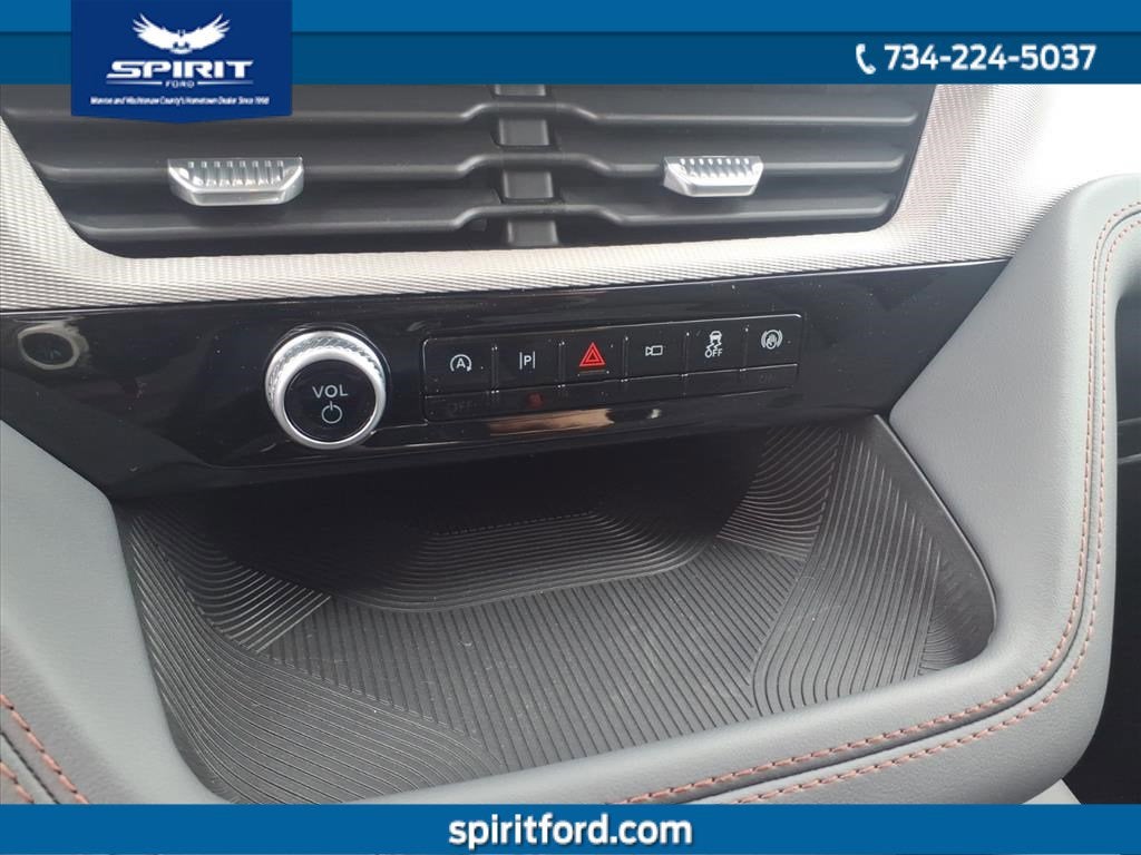 2026 Ford Explorer Active with 200A Pkg