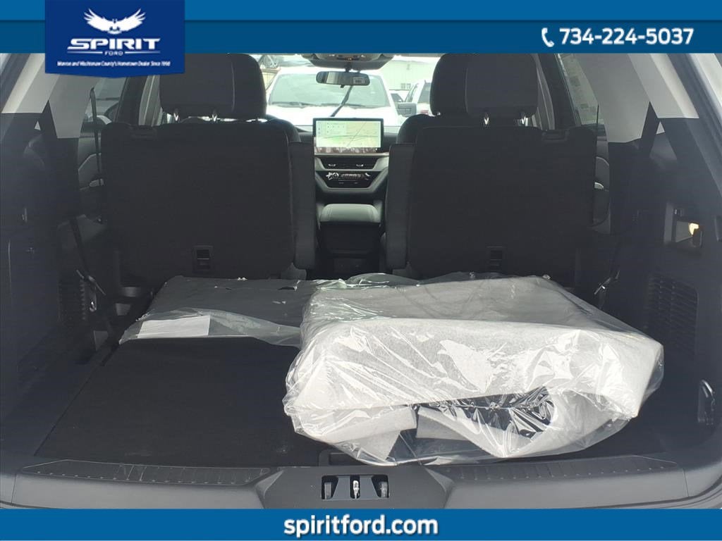 2026 Ford Explorer Active with 200A Pkg