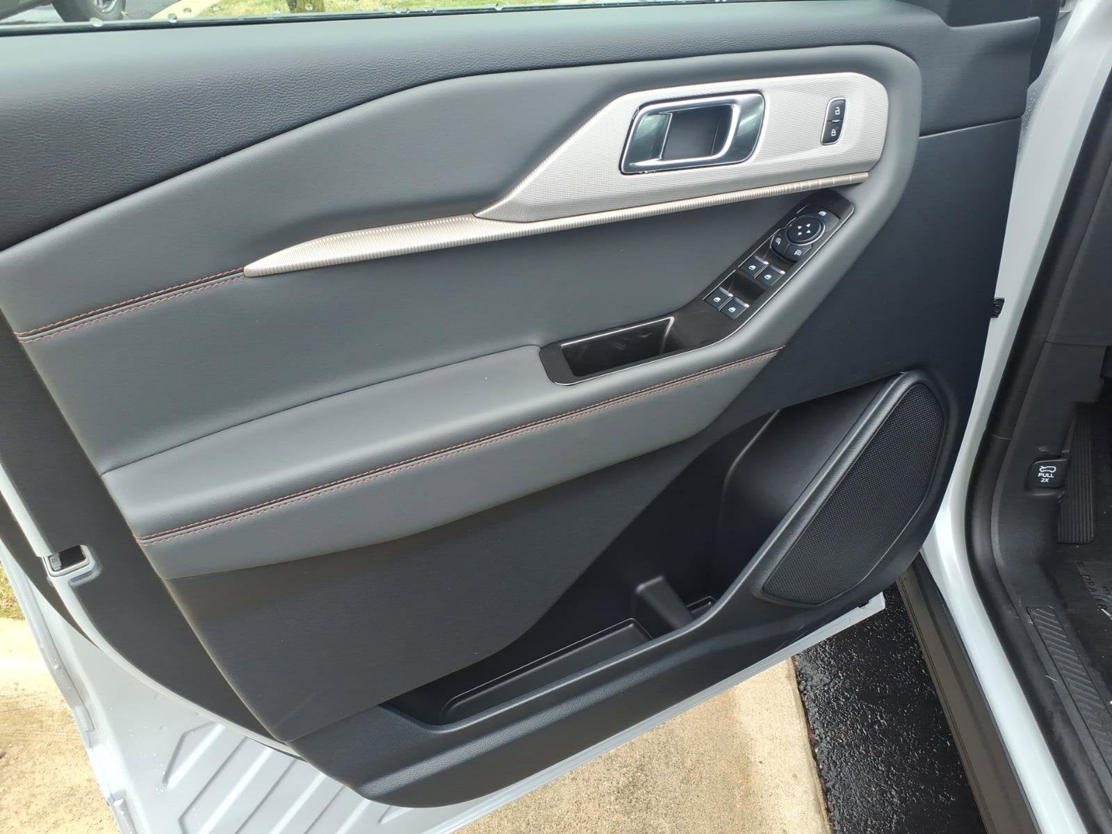 2026 Ford Explorer Active with 100A Pkg