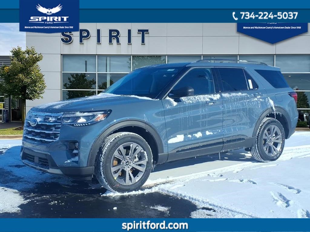 2026 Ford Explorer Active with 200A Pkg