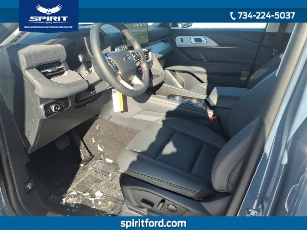 2026 Ford Explorer Active with 200A Pkg